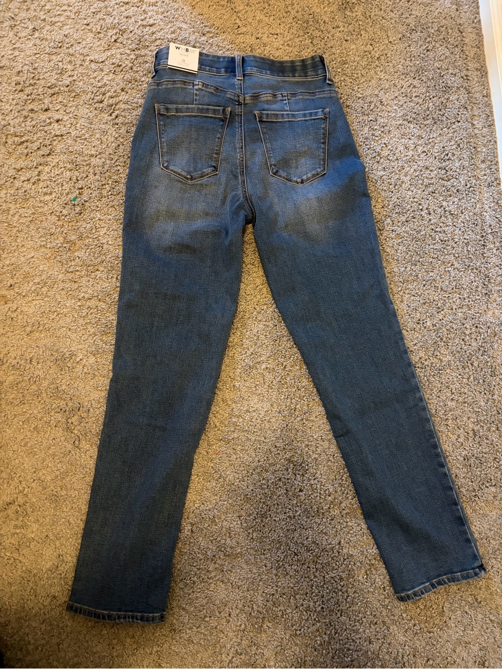 WHBM White House Black Market Essential Slim Straight Jeans NWT Size 0 - Picture 3 of 3